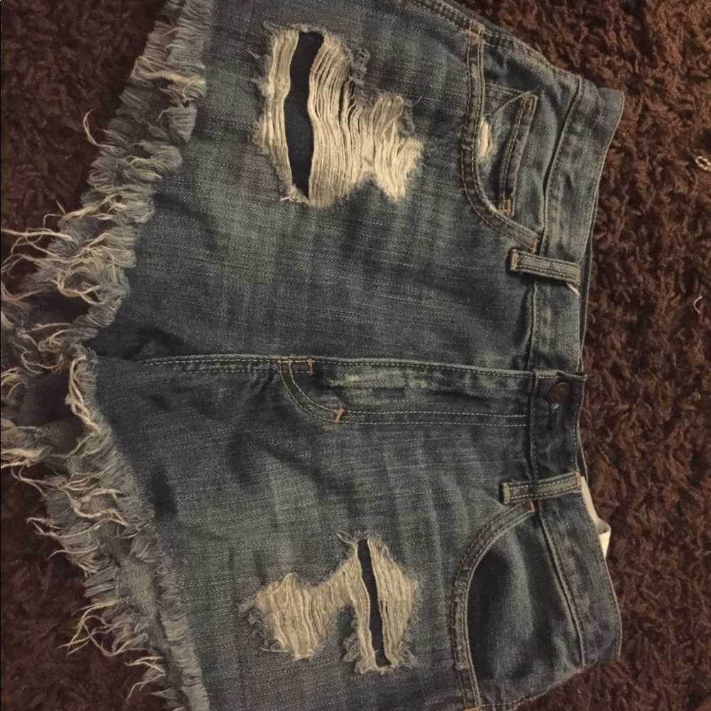 high wasted Hollister shorts!!
