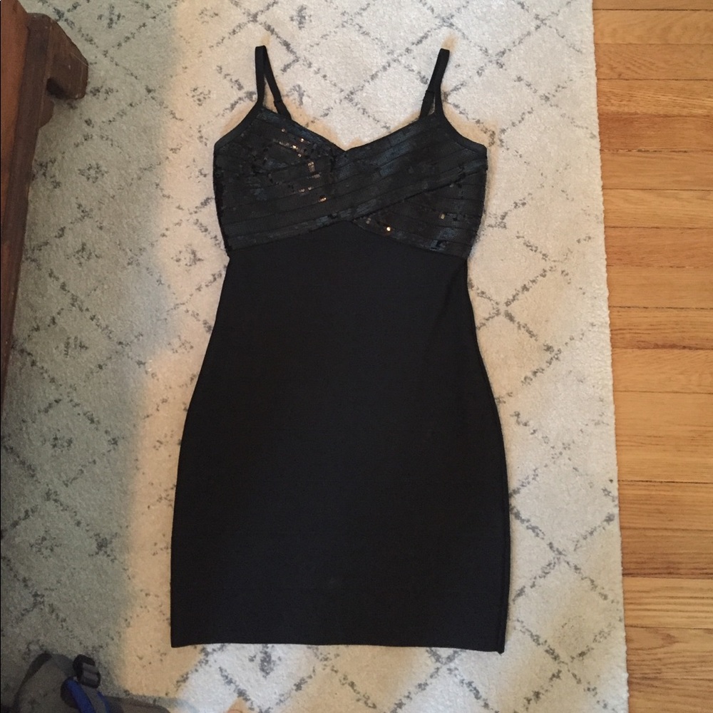 Black sequined body con dress from guess size L