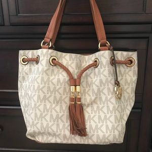 MK purse Michael kors