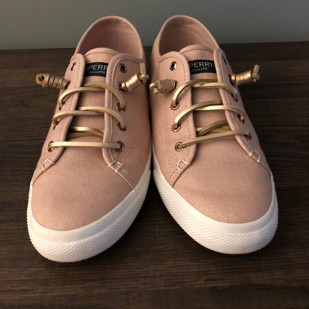 Worn once! Sperry Sneakers Pink 9.5