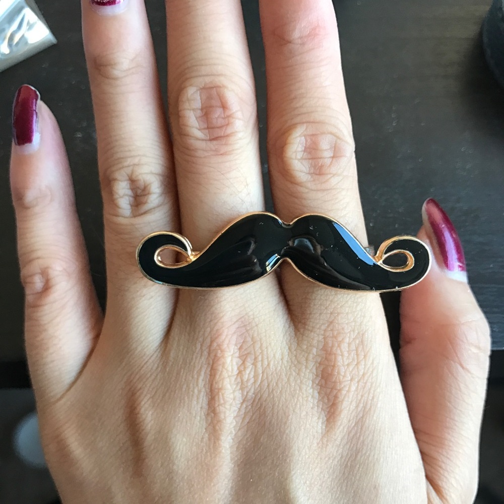 Mustache cocktail ring