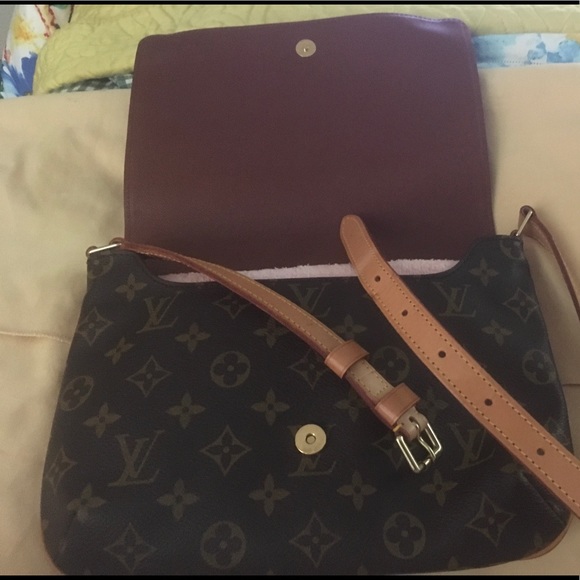 Authentic Louis Vuitton TANGO Short Strap exc.SOLD - Picture 1 of 8