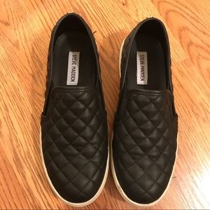 Steve Madden Slip-On Sneaker
