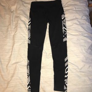 Victoria’s Secret Sport Knockout Legging