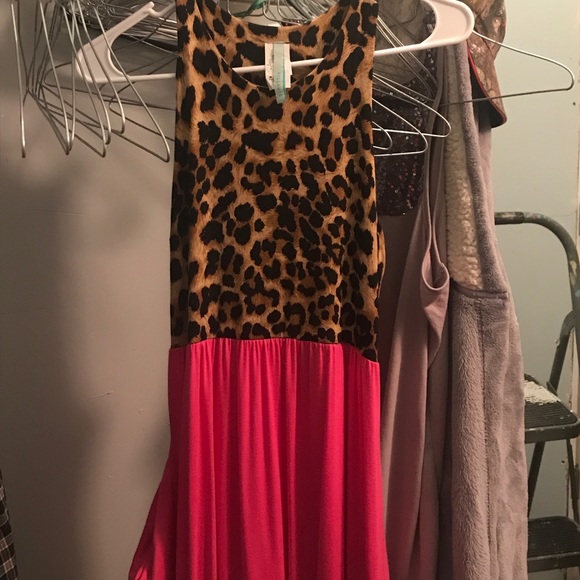 Small Dress - Picture 1 of 1