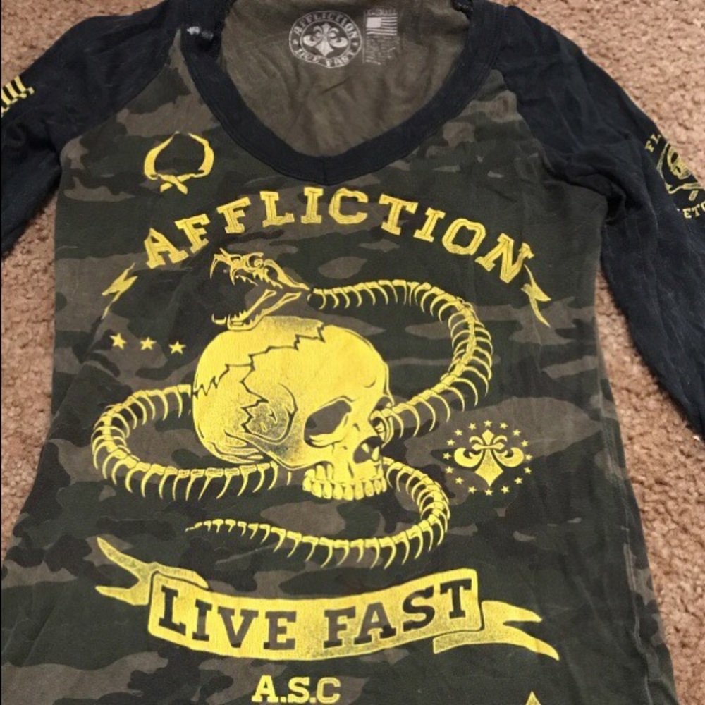 Affliction shirt