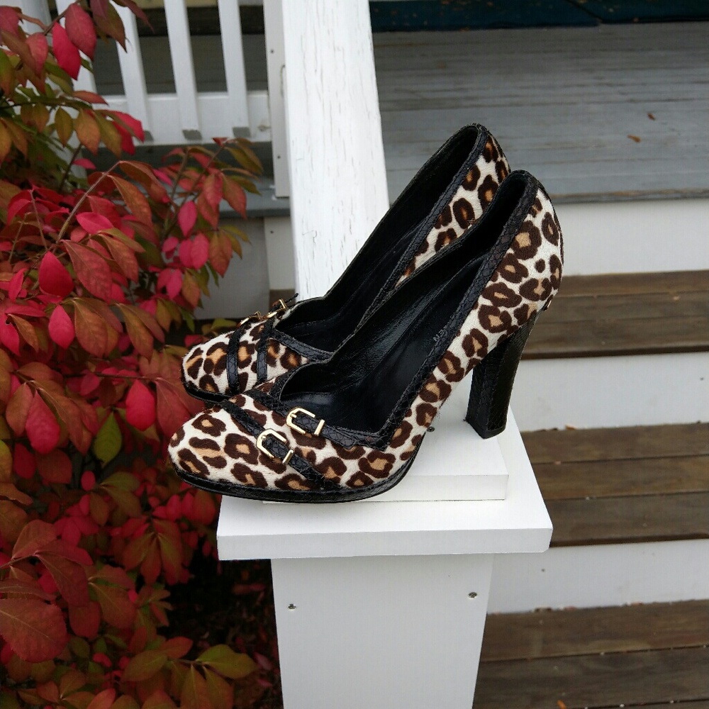 Karen Millen leopard-print stiletto-heel pumps
