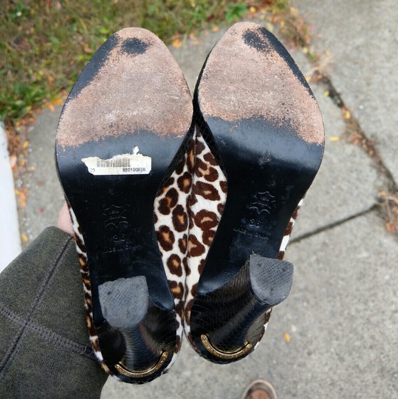 Karen Millen leopard-print stiletto-heel pumps - Picture 7 of 8