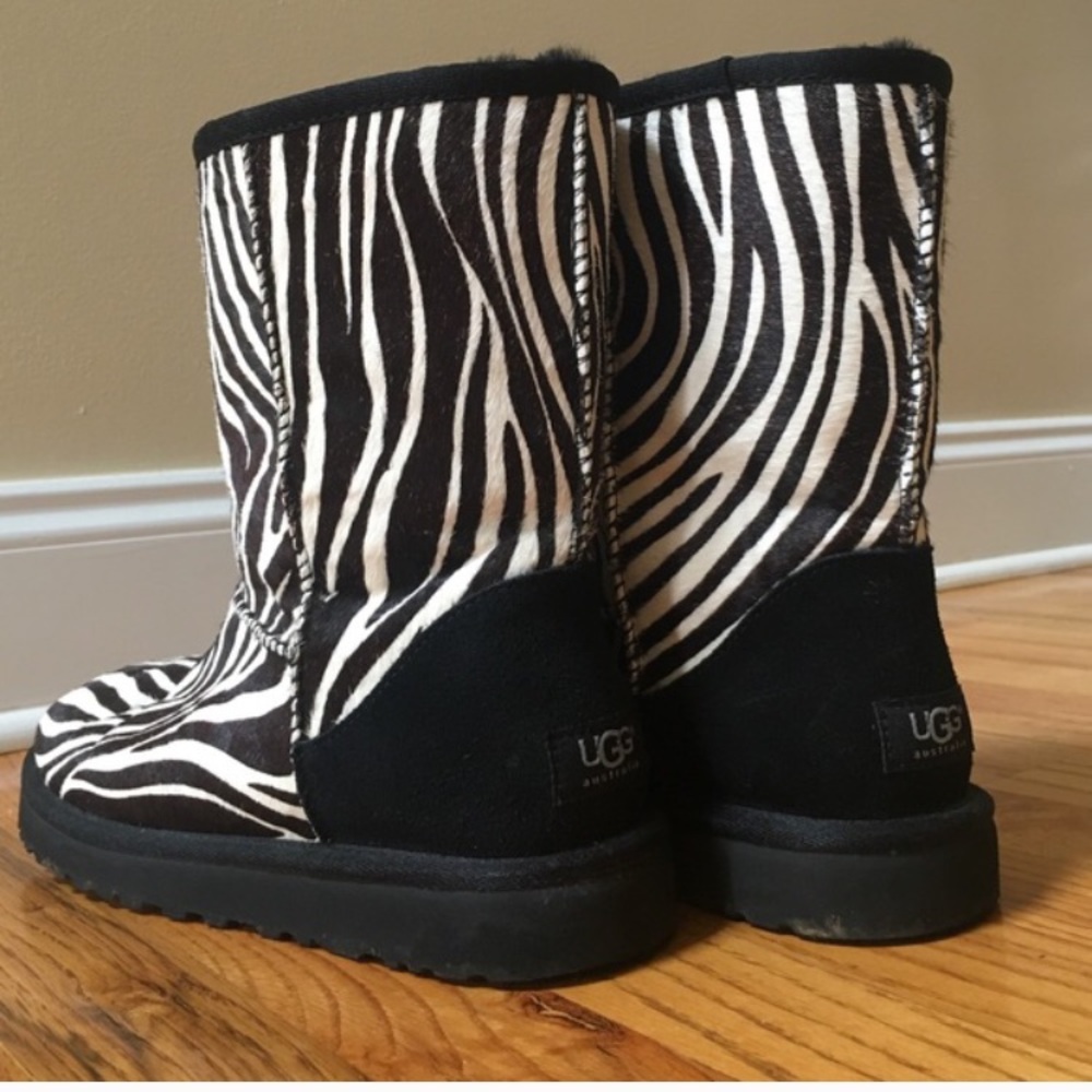 Animal Print Ugg Boots!!