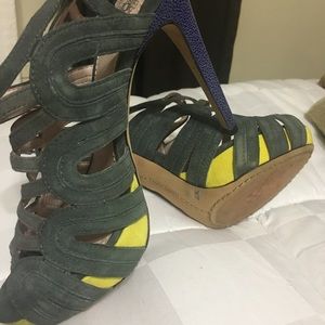 Night on the town heels