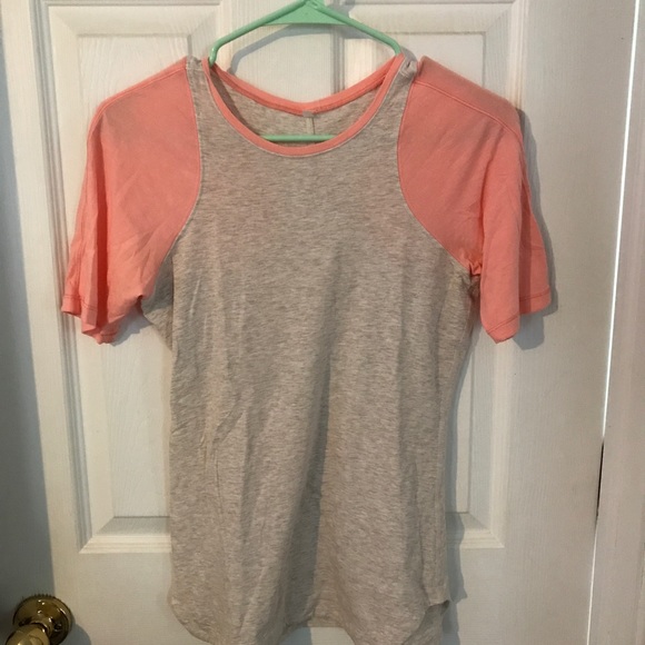 🍋Lululemon🍋Clari Tee - Picture 3 of 4