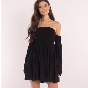 Tobi Off the Shoulder Ellie Black Skater Dress XS