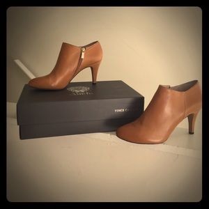 Vince Camuto VC-VIVE Carmel Booties!