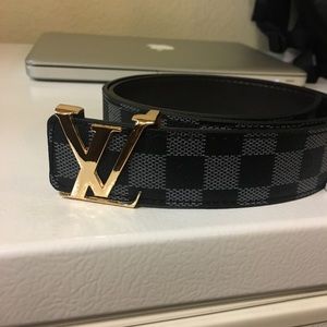 Louis Vuitton belt