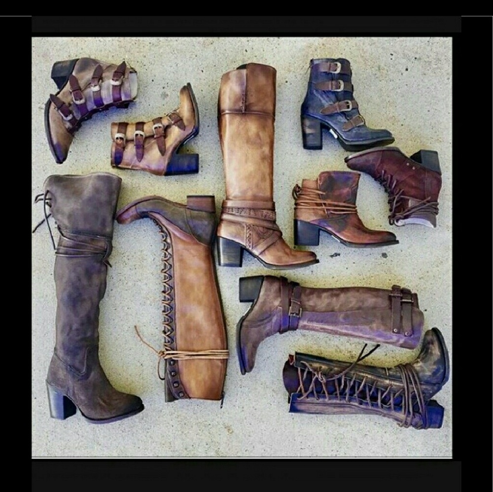 ISO***** steve madden boots