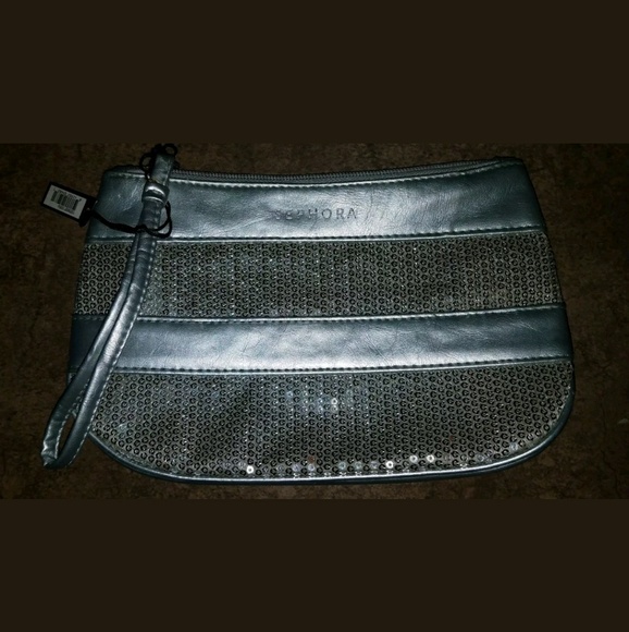 Sephora Silver Wristlet NNWT - Picture 2 of 2