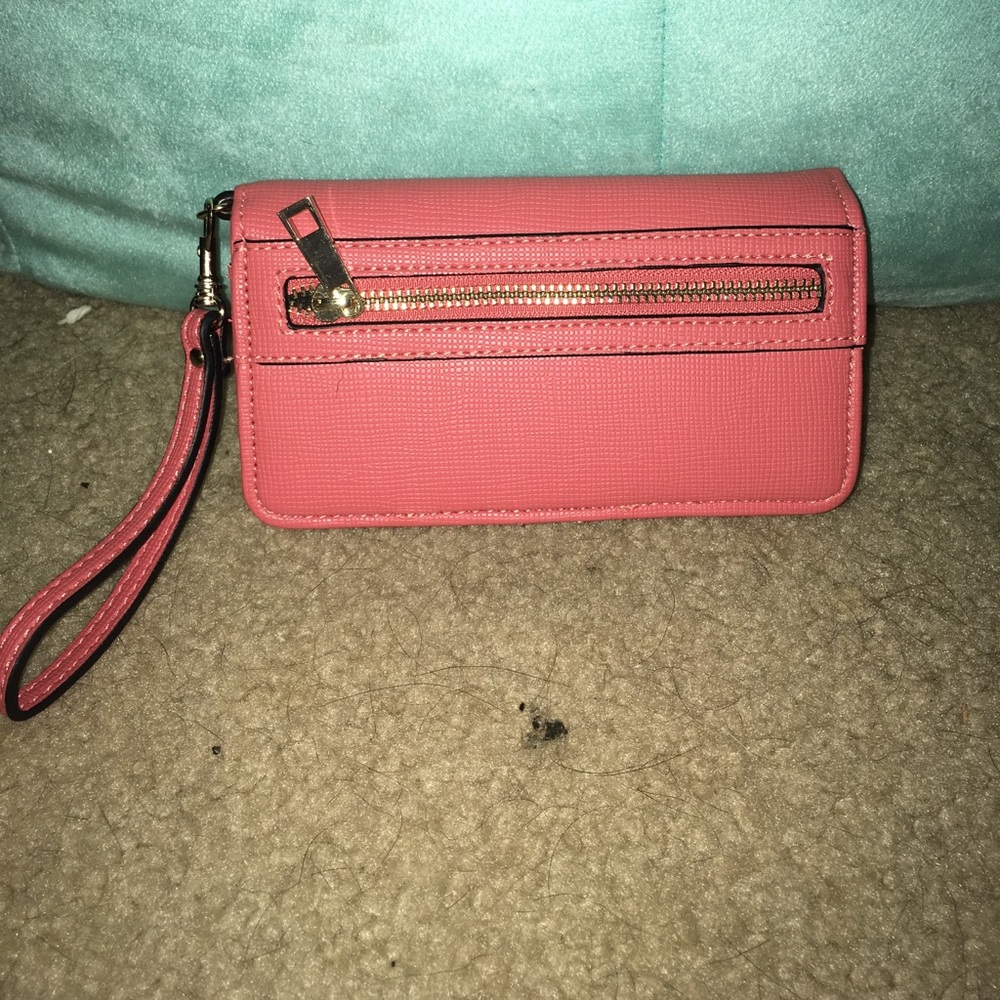 Clutch wallet