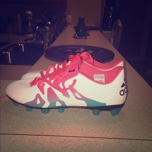 Women’s cleats