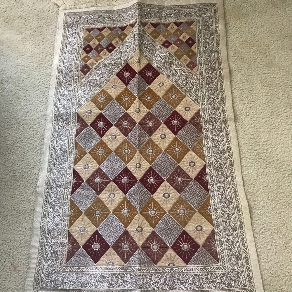 Prayer carpet