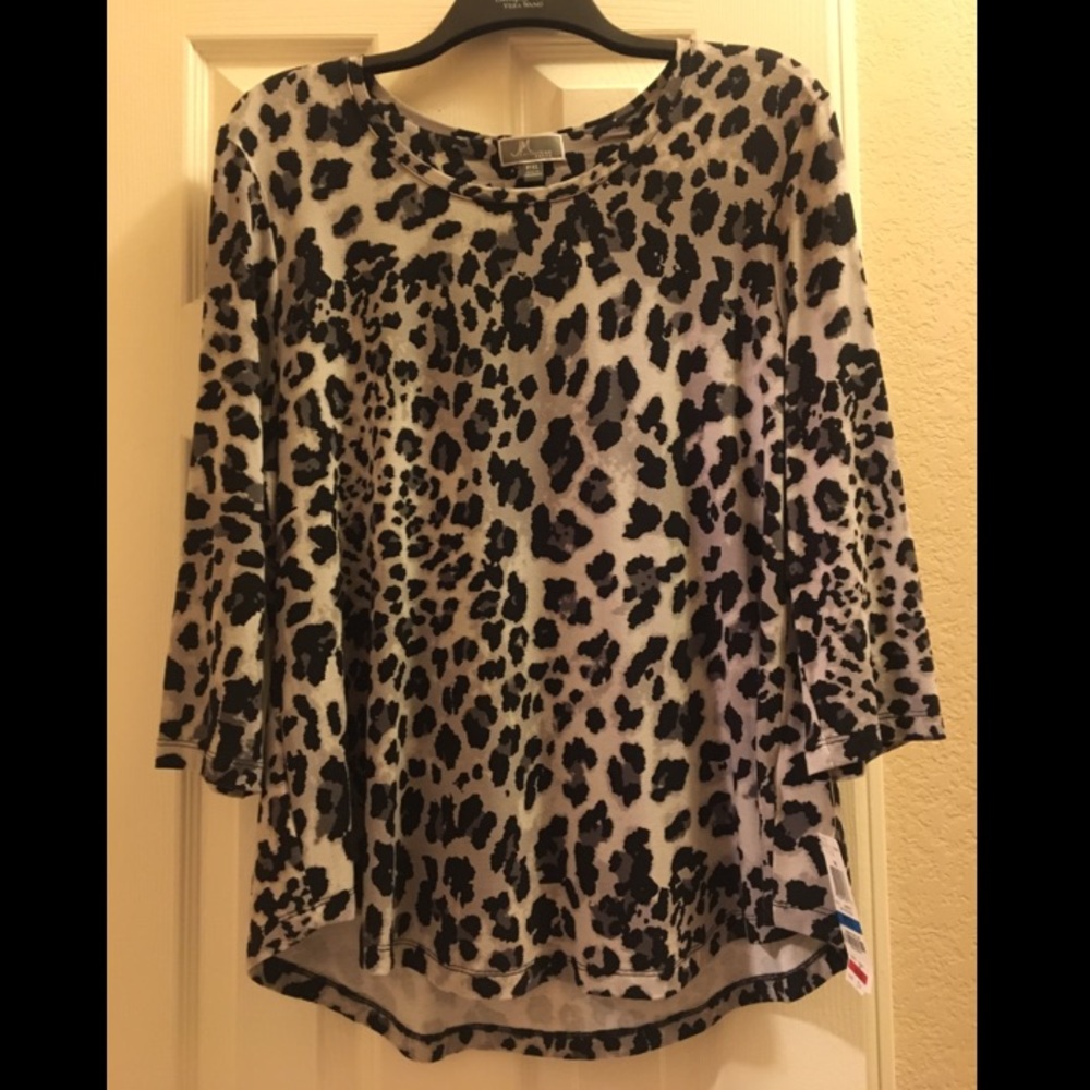 Gray Cheetah Print Top