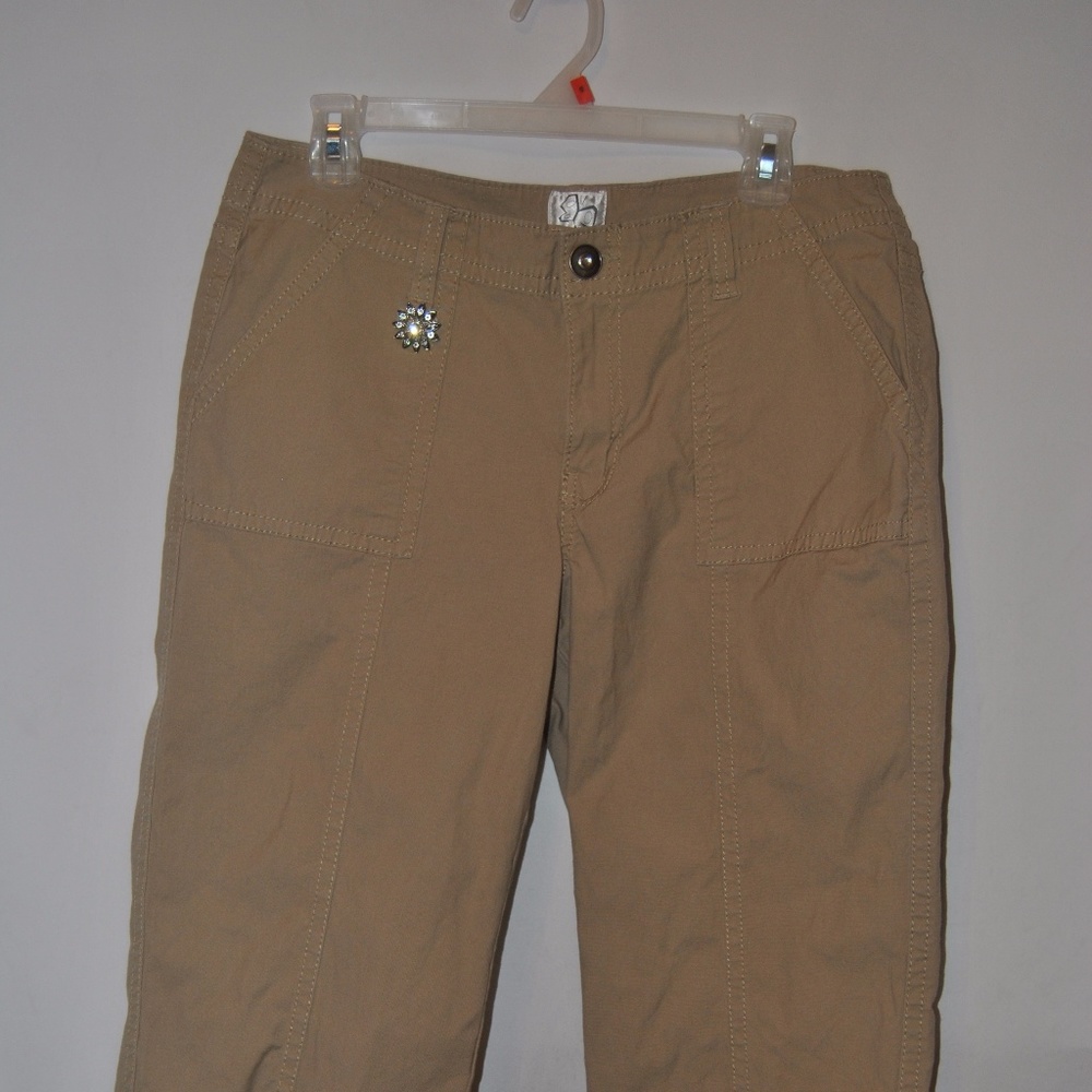 Tan stretch khaki capri