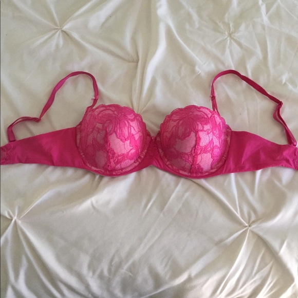 Victoria's Secret Other - Victoria's Secret push up bra