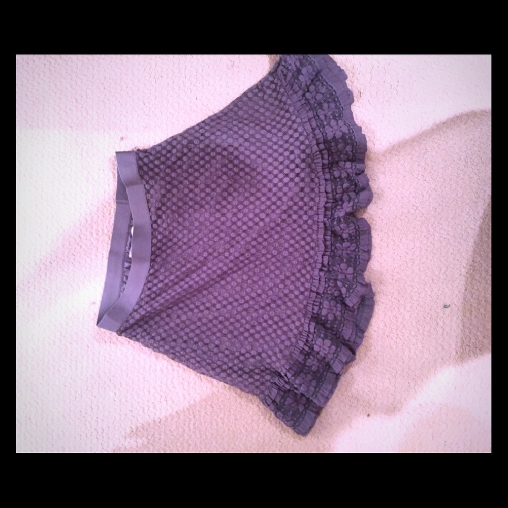 Max Studio size L Skirt. Elastic waistband.