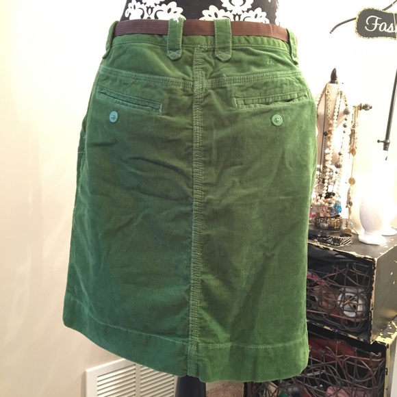 5 for $25 BNWT Tommy Hilfiger Skirt - Picture 3 of 4
