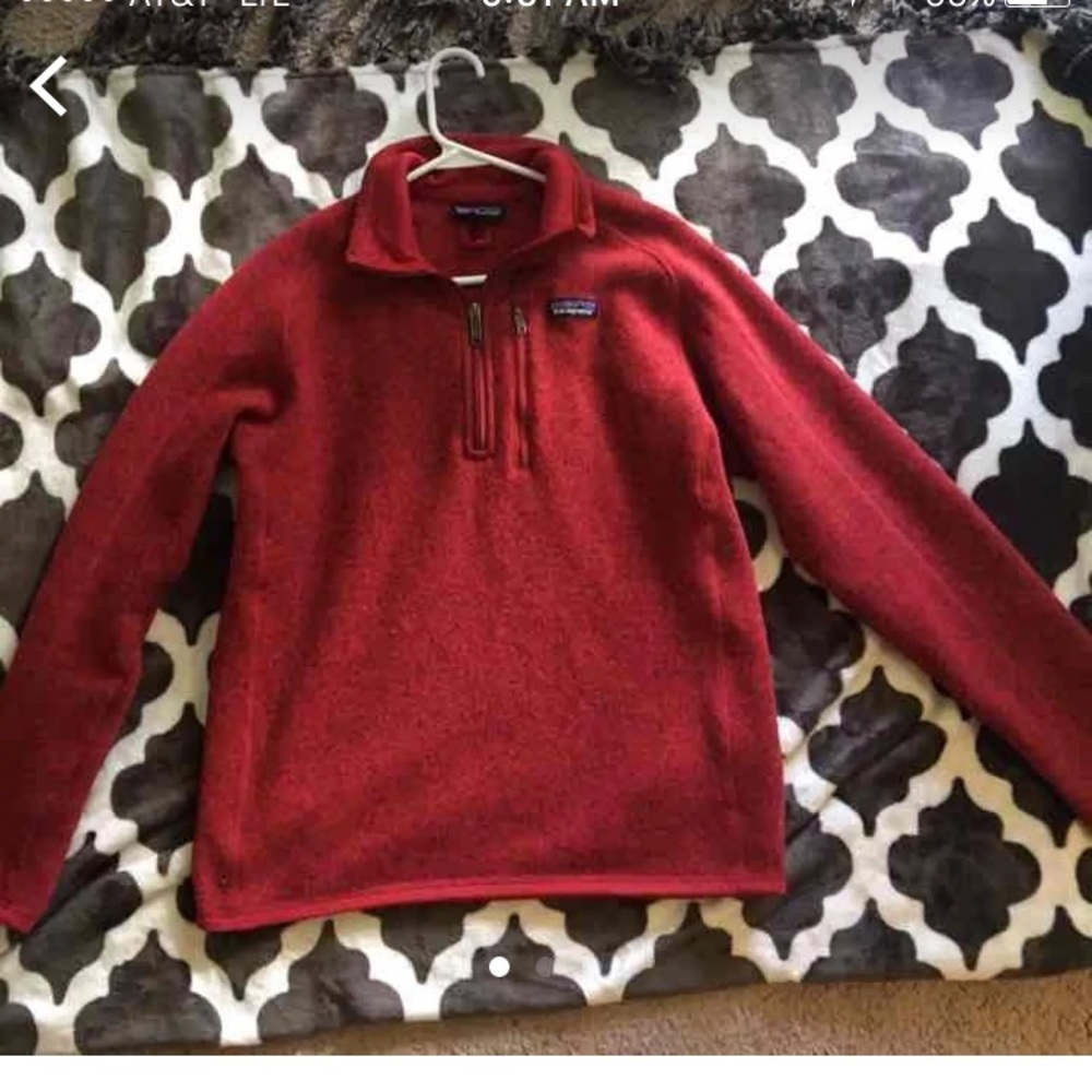 Red Patagonia pullover