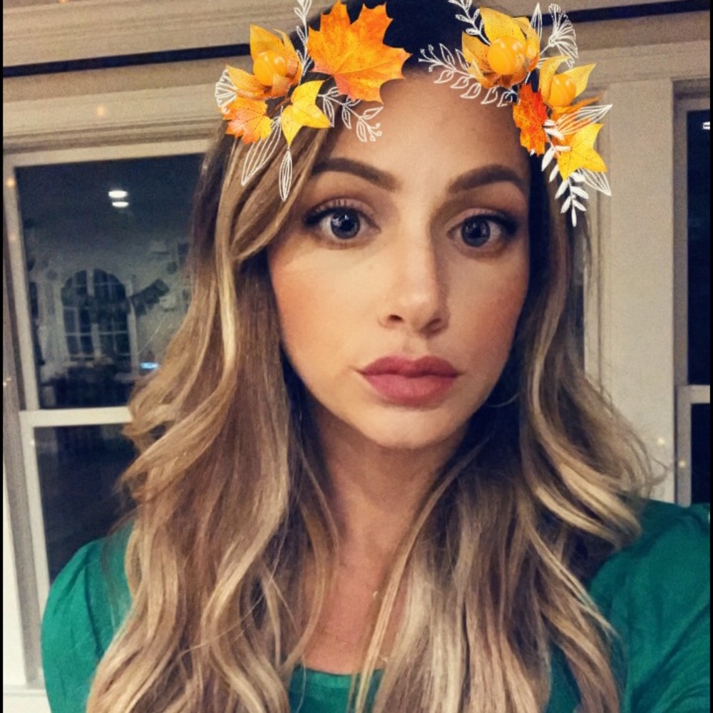 Meet your Posher, Lisa