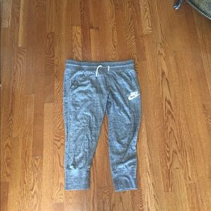 Nike crop pants