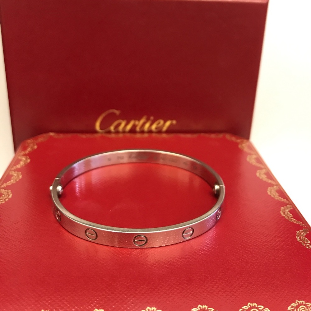 Cartier 18k White Gold Love Bracelet 18 cm