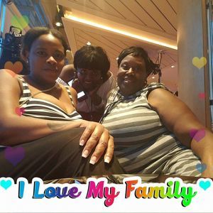 Meet your Posher, Phyllis