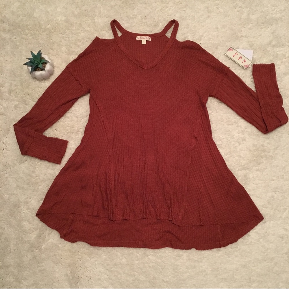 Cold-Shoulder Top NWT