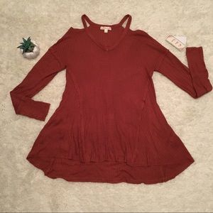 Cold-Shoulder Top NWT