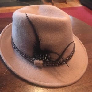 Brown wool fedora with feather