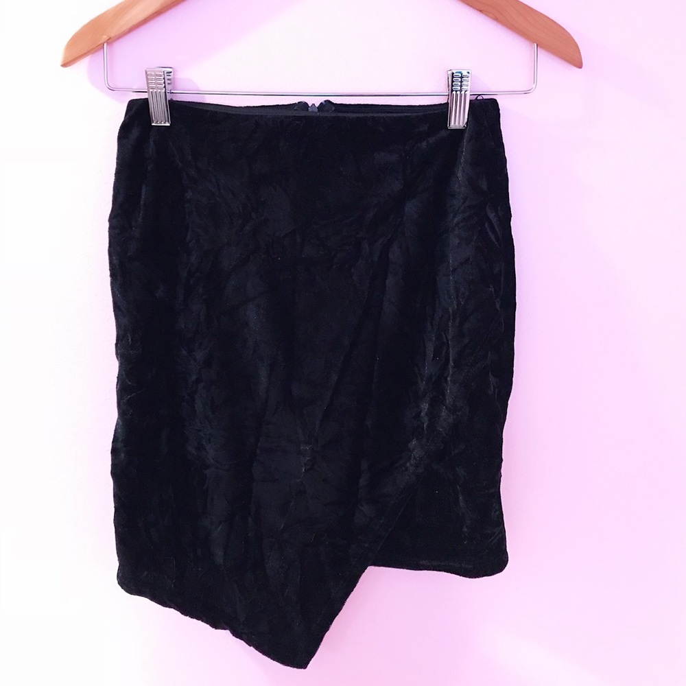 Crushed velvet skirt!!