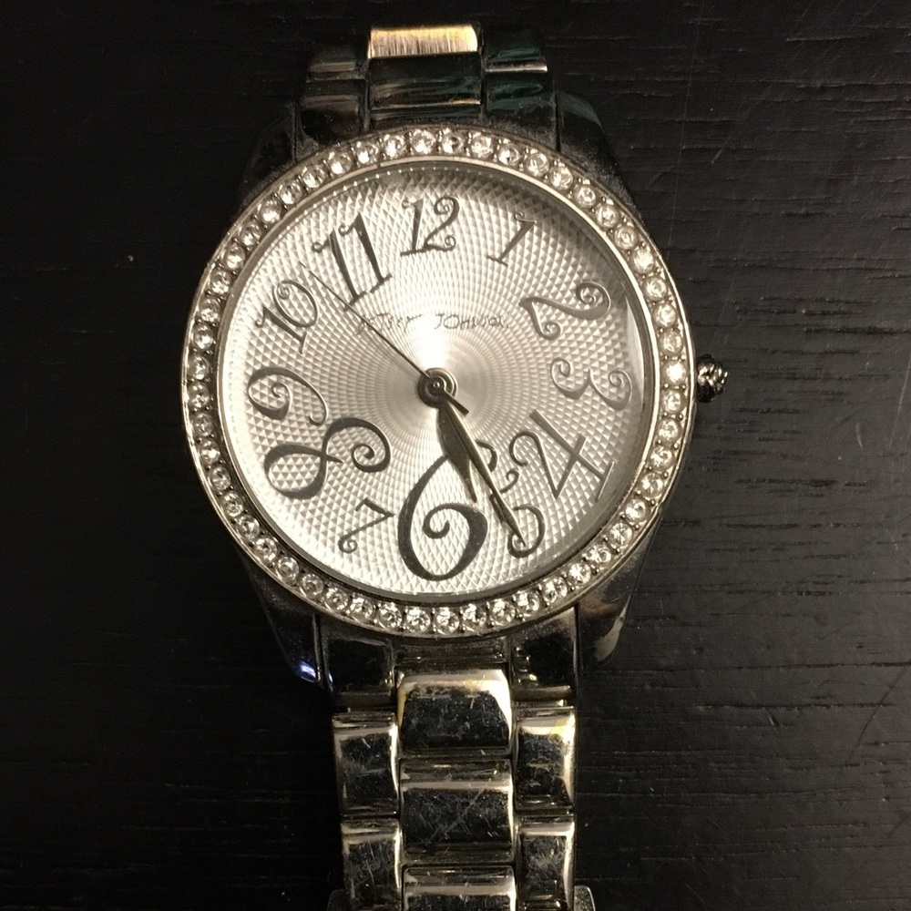 Fun and funky, Betsey Johnson watch!