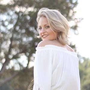 Meet your Posher, Cassie