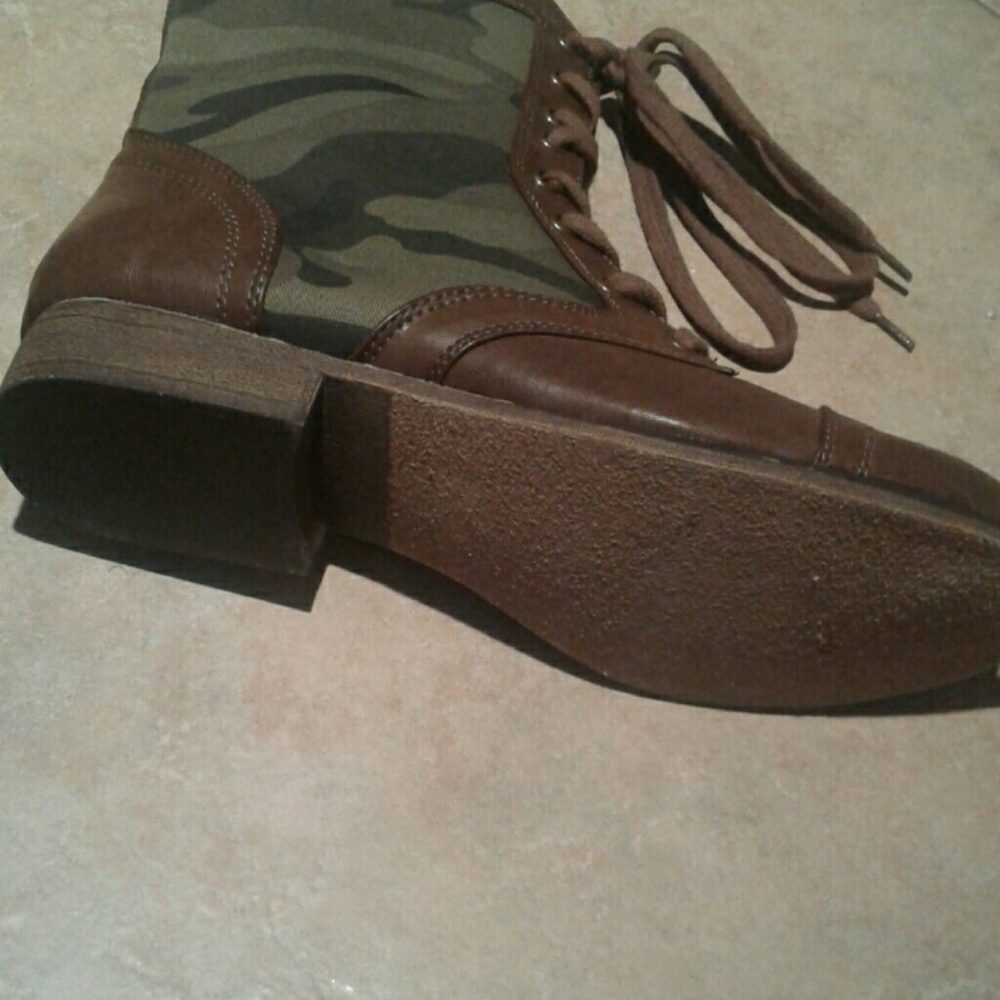 New boots - Picture 5 of 5