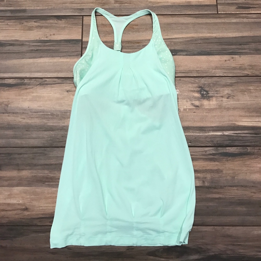 💥Lululemon practice freely tank  size 6