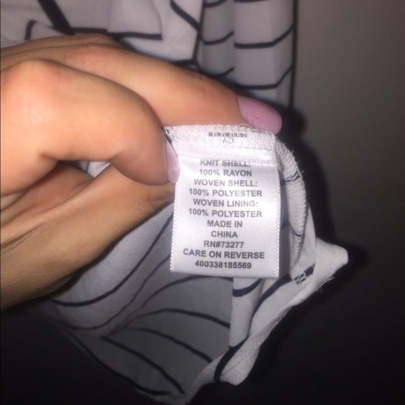 Elle blouse 😍 - Picture 4 of 4