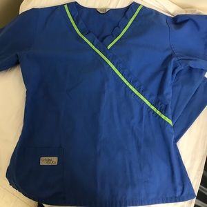 Blue urbane scrub set