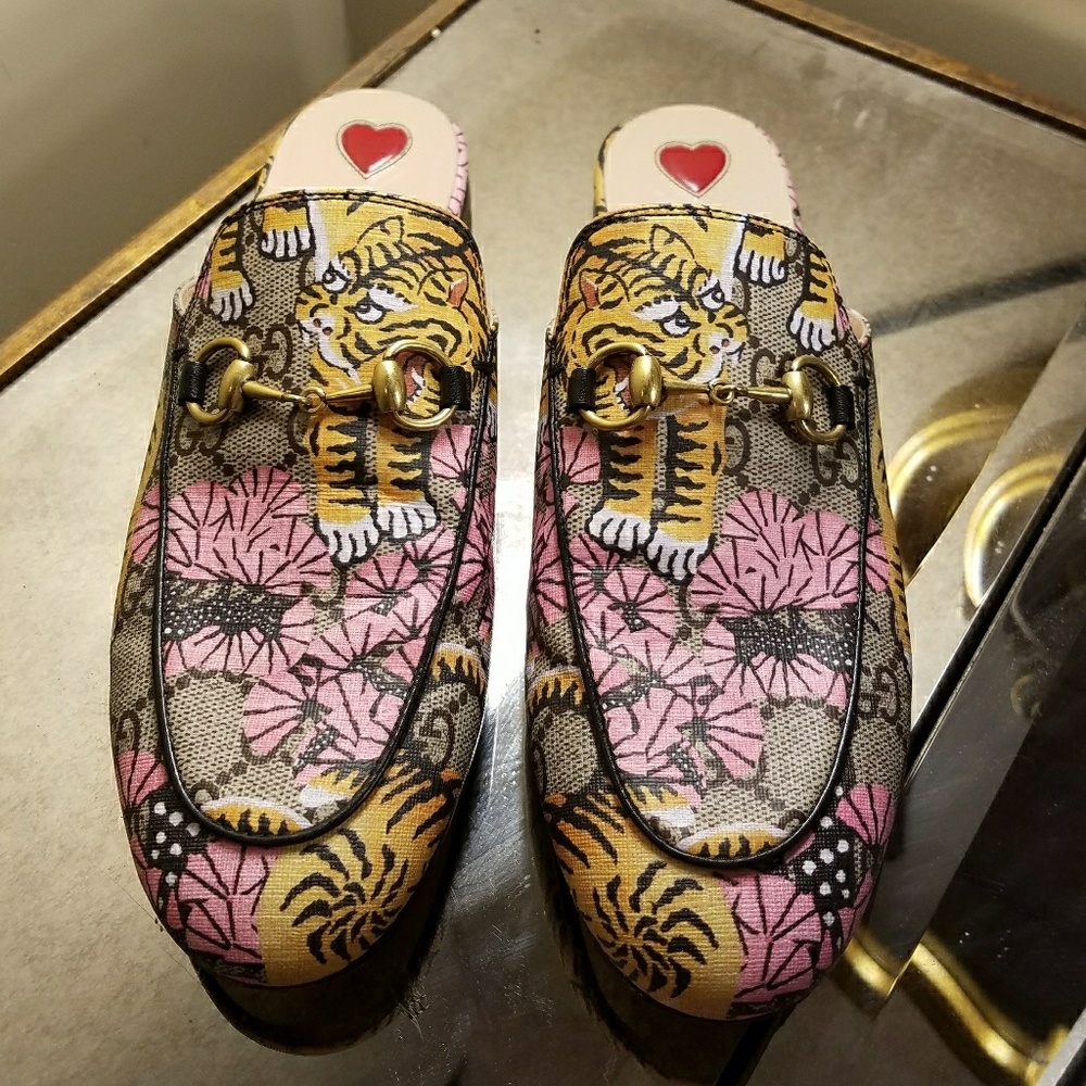 AUTHENTIC Gucci Princetown Bengal 37