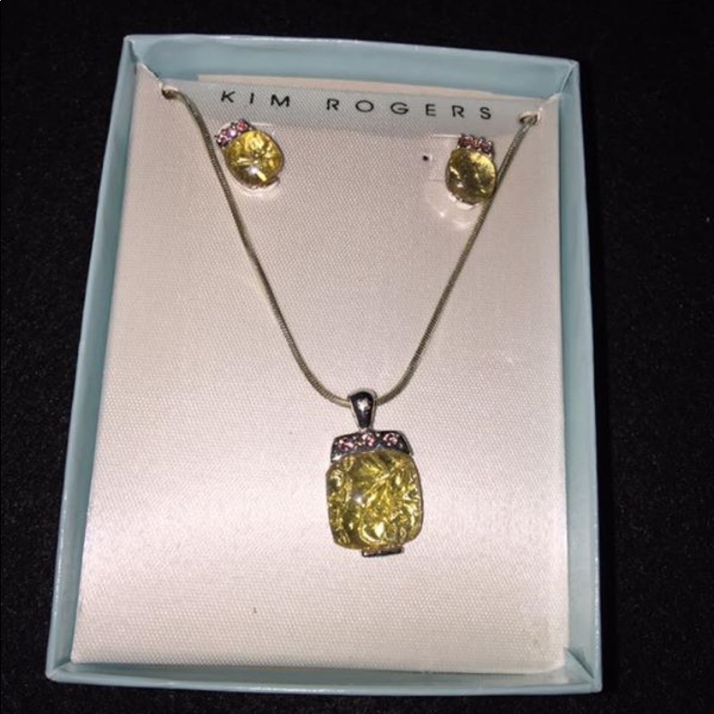Kim Rogers necklace & earrings set