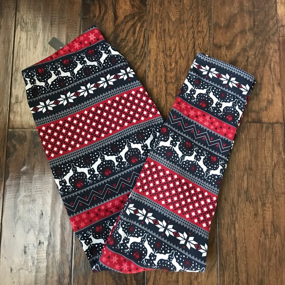Plus Size “Fur” Lined Leggings