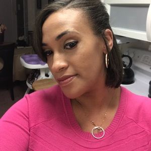 Meet your Posher, Tara