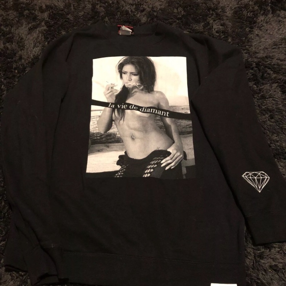 Cassie  collab Diamond Supply Co