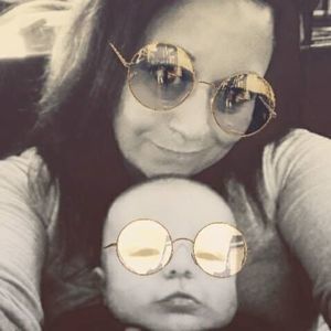 Meet your Posher, Malinda