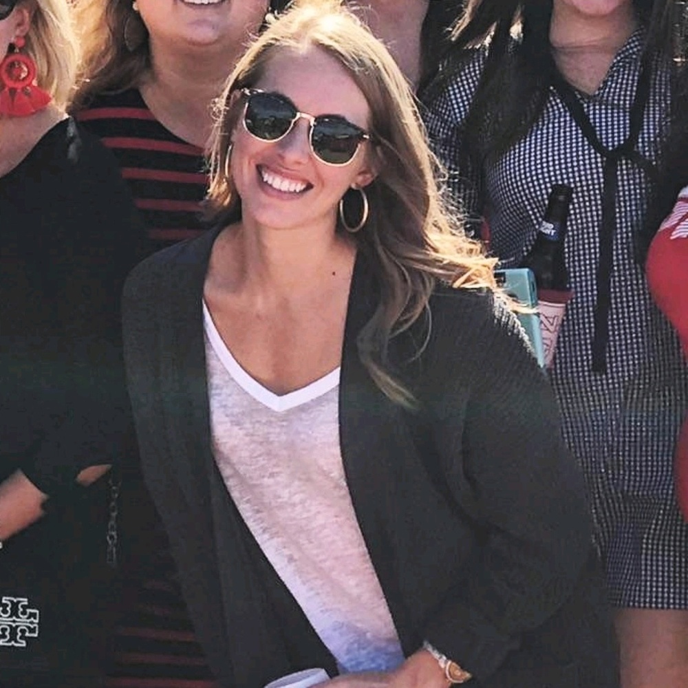 Meet your Posher, Blair